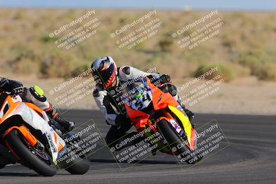 media/Oct-29-2022-CVMA (Sat) [[14c0aa3b66]]/Race 8 Supersport Middleweight/Folder 2/